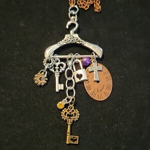 Charming Bronze Chain With Silver and Bronze Pendant Necklace